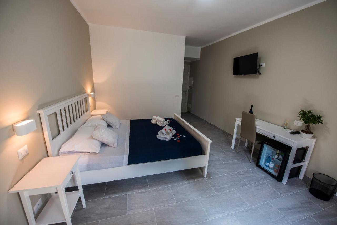 Cosmo Rooms A Pochi Passi Da Tropea Santa Domenica  Zewnętrze zdjęcie